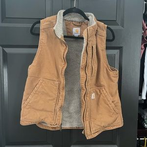 Womens medium carhartt vest Sherpa lined
